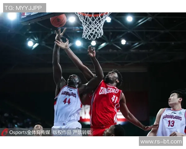 青岛国信对阵广州龙狮曾凡博精彩表现引发球迷热议与期待